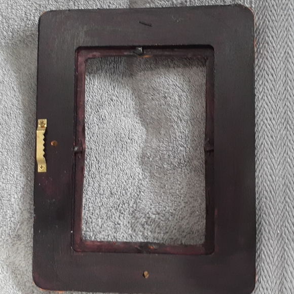 Hand Crafted Wooden Picture Frame Hand Painted Resin Essential Home Decor - Picture 6 of 7